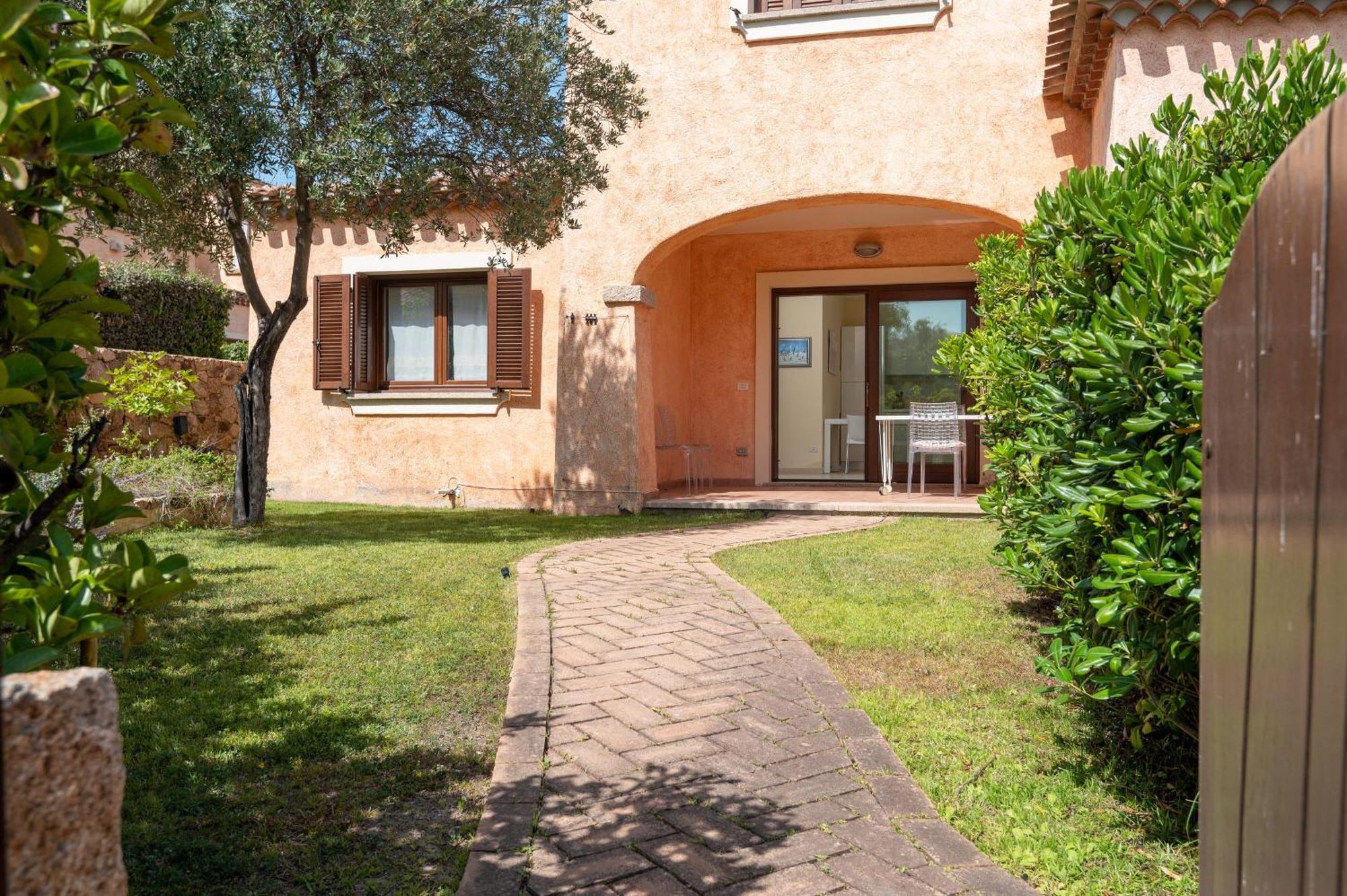 Villaggio Perlacea - Your House In Sardinia 阿兰奇湾城 外观 照片
